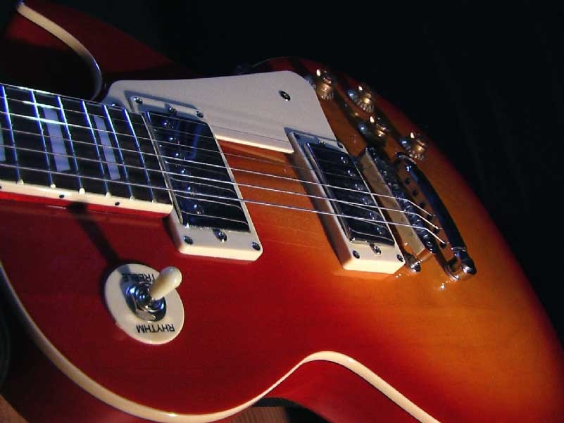 Elektro Gitar Alırken Nelere Dikkat Edilmeli?