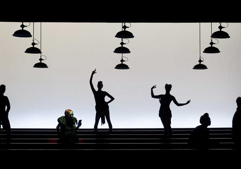 Brecht Efsanesi '3 Kuruşluk Opera' İstanbul'da!