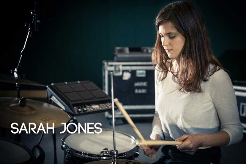 Sarah Jones ile BT-1