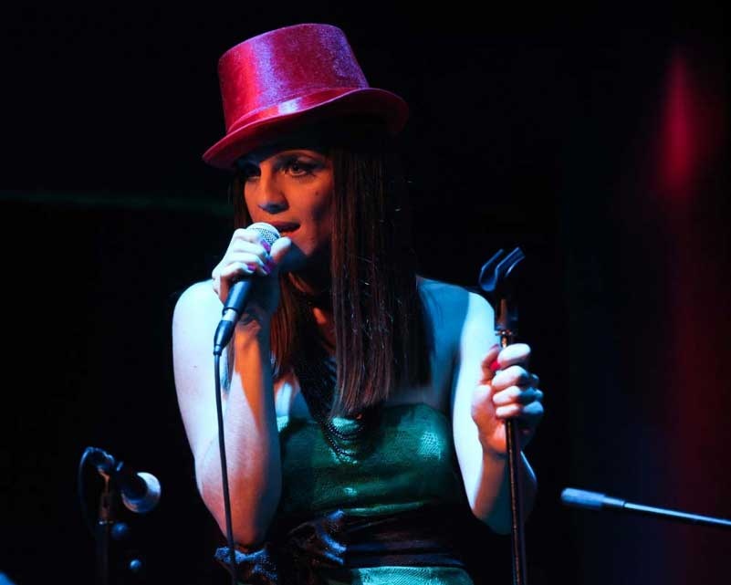 Şirin Soysal Sings Kurt Weill