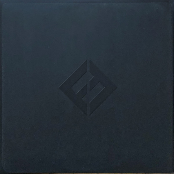 Foo Fighters – Concrete And Gold