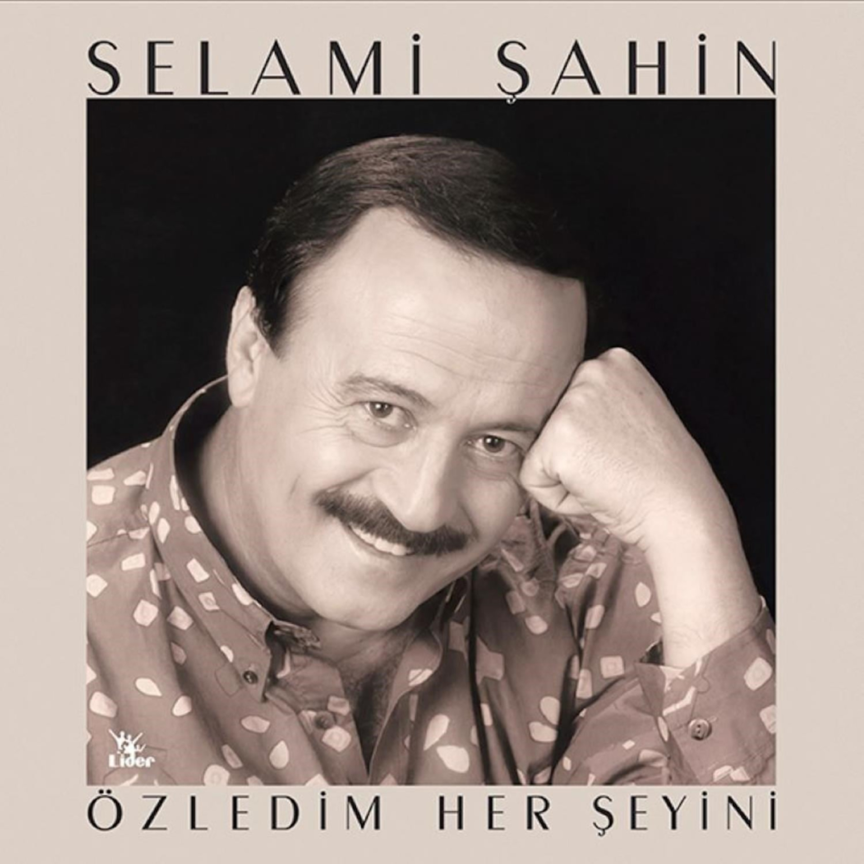 Selami Şahin - Özledim Her Şeyini