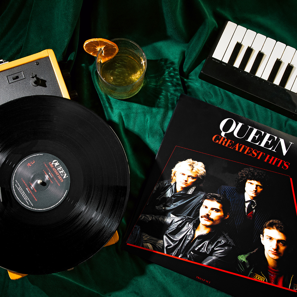 Queen – Greatest Hits Fiyatı, Özellikleri | ZUHAL - 50 Yıldır
