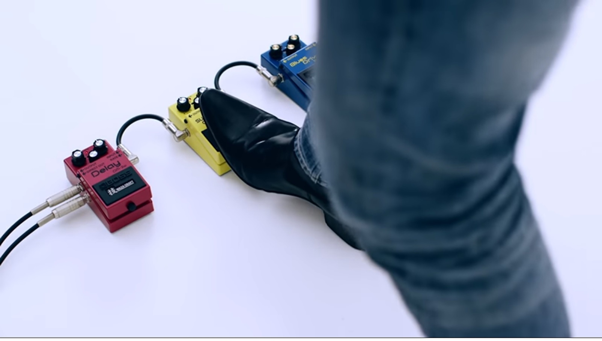 BOSS SD-1W Waza Craft Super Overdrive Gitar Efekt Pedalı Fiyatı