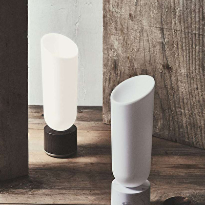 LEXON Miami Ayarlanabilir Led Lamba Siyah Mermer