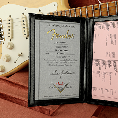 FENDER Custom Shop 1957 Stratocaster Heavy Relic Akçaağaç Klavye Nocaster Blonde Elektro Gitar