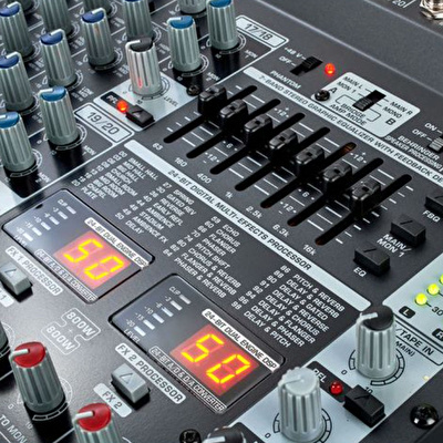 BEHRINGER EUROPOWER PMP6000 1600W 20 Kanal Power Mikser