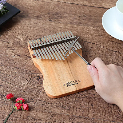 GECKO K17CAP Masif Kafur 17 Nota Kalimba