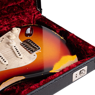 Fender Custom Shop Limited Edition 1959 Stratocaster Heavy Relic Roasted Akçaağaç Klavye Wide Fade 3 Color Sunburst Elektro Gitar