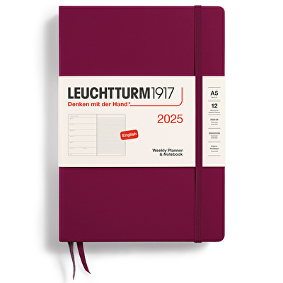 LEUCHTTURM 2025 Haftalık Planlayıcı ve Not Defteri, Orta Boy (A5), Sert Kapak, İngilizce, Çizgili, Liman Kırmızısı