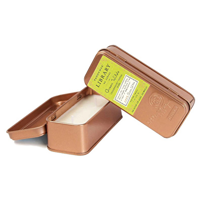 PADDYWAX Library Metal Kutu Mum Oscar Wilde 56gr