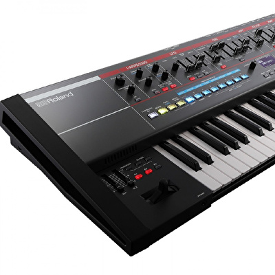 ROLAND JUNO-X Synthesizer