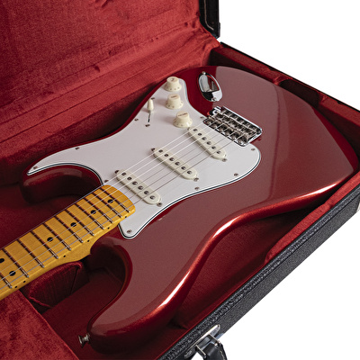 Fender Custom Shop Limited Edition 1965 Stratocaster NOS Akçaağaç Klavye Firemist Red Elektro Gitar