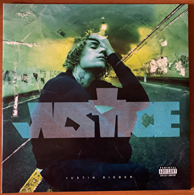 Justin Bieber – Justice