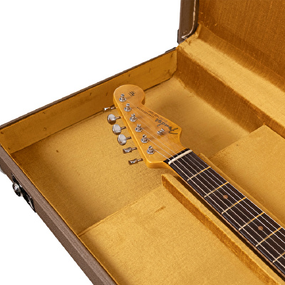 Fender Custom Shop Limited Edition 1963 Stratocaster Journeyman Relic Aged Fiesta Red Elektro Gitar