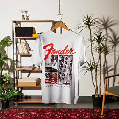 FENDER® Stratocaster Beyaz T-Shirt