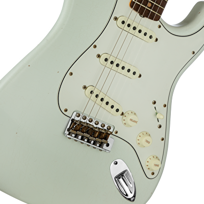 Fender Custom Shop Limited Postmodern Stratocaster Gülağacı Klavye Journeyman Relic Aged Olympic White Elektro Gitar