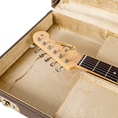 Fender Custom Shop 1963 Stratocaster NOS Gülağacı Klavye 3 Tone Sunburst Elektro Gitar