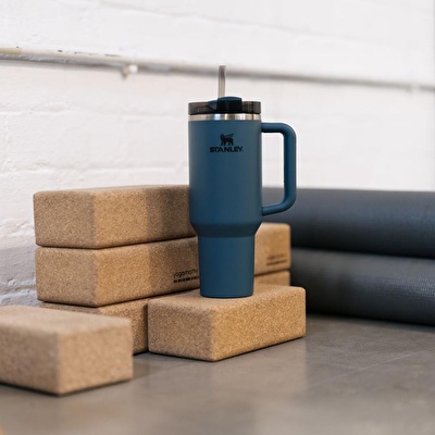 STANLEY The Quencher H2.O FlowState™ Tumbler 1.18L / 40oz Blue Spruce