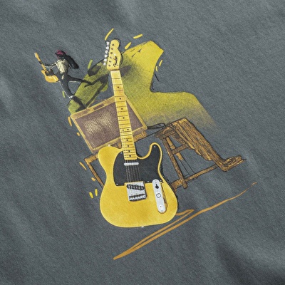KAFT X FENDER X ZUHAL Uprising - Storm - Tasarım T-Shirt - Unisex