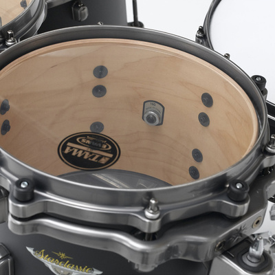 TAMA MA42TZS-FBK Starclassic Maple Flat Black 4 Parça (22B/10T/12T/16F) Akustik Davul Seti