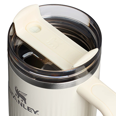STANLEY The Quencher H2.0 Fluted Tumbler 0.89L / 30oz Cream Gloss