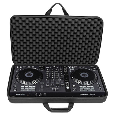 UDG U8303BL Creator Controller Hardcase Extra Large Black MK2