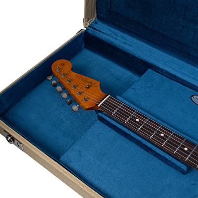 Fender Custom Shop Masterbuilt Dennis Galuszka 1963 Stratocaster Ultra Heavy Relic Aged Cherry Sunburst Elektro Gitar