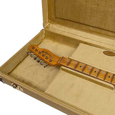 Fender Custom Shop 1952 Telecaster Super Heavy Relic Aged 2 Renk Sunburst Elektro Gitar