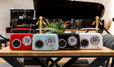 KOZMOS FB-R302-WH Beyaz Retro Radyo ve Bluetooth Hoparlör