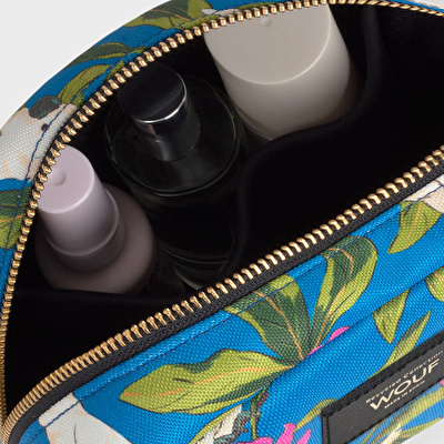 WOUF Gaia Toiletry Bag