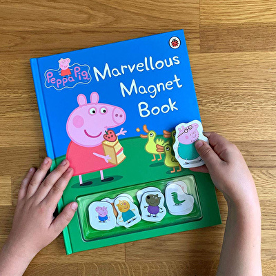 Peppa Pig: Marvellous Magnet Book