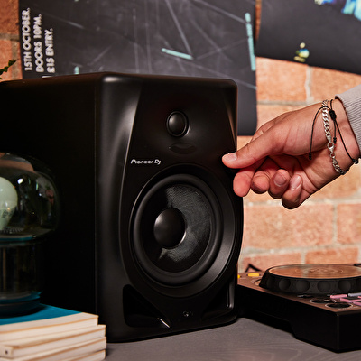 PIONEER DJ by ALPHATHETA DM-50D 5" Referans Monitörü (Çift)