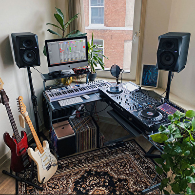 PIONEER DJ by ALPHATHETA VM-50-W 5" Referans Monitörü(Beyaz) (Tek)