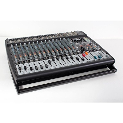 BEHRINGER EUROPOWER PMP6000 1600W 20 Kanal Power Mikser