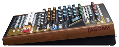 TASCAM MODEL 12 / Analog-Dijital Mixer