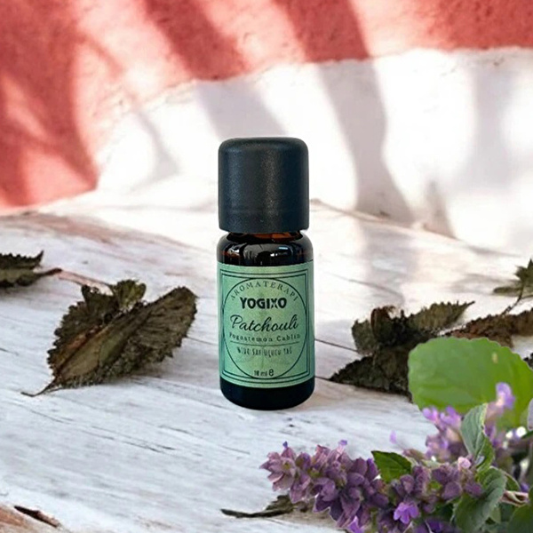 YOGIXO %100 Saf Uçucu Yağ - Patchouli - Pogostemon Cablin 10ml