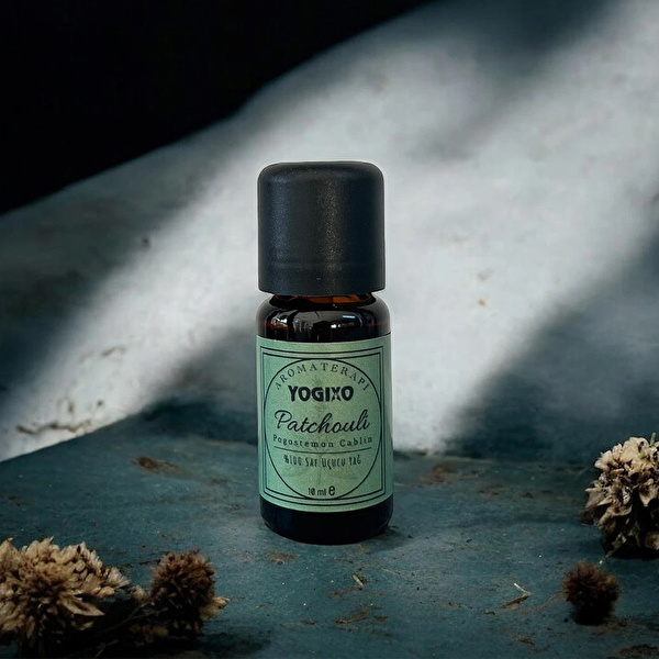 YOGIXO %100 Saf Uçucu Yağ - Patchouli - Pogostemon Cablin 10ml