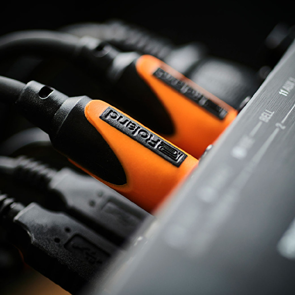 Roland RMIDI-B10 3 Metre MIDI Kablosu