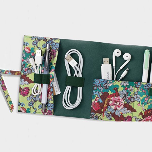 IF Çanta-Bookaroo Kablo Düzenleyici - Yeşil Çiçek Desen
