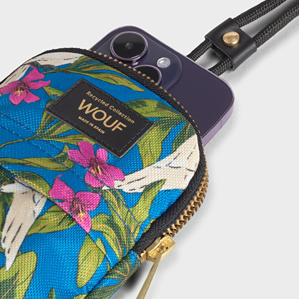 WOUF Gaia Crossbody Phone Bag