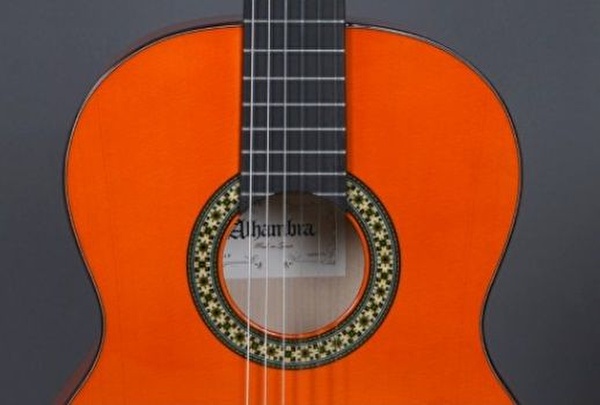 ALHAMBRA 4F PURE / Flemenko Klasik Gitar