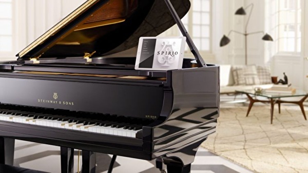 STEINWAY & SONS O-180 Spirio Parlak Siyah Kuyruklu Piyano