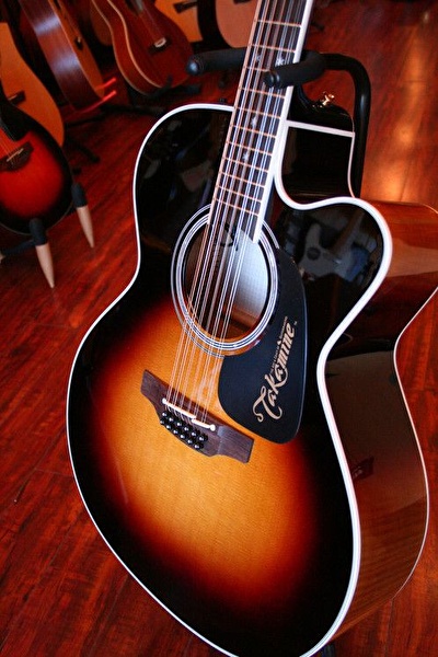 TAKAMINE P6JC-12 BSB SERIES 6 12 Telli Elektro Akustik Gitar