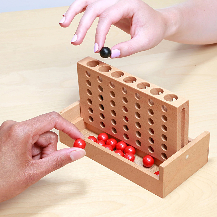 KIKKERLAND Klasik 4'lü Sıralı Strateji Oyunu