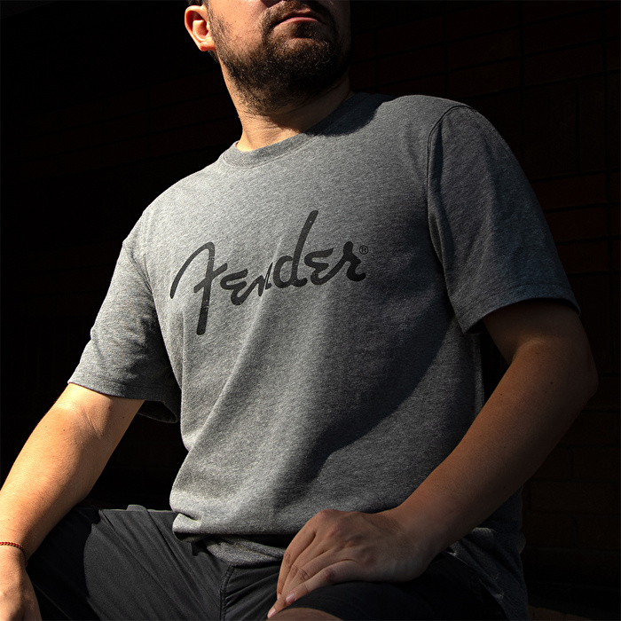 FENDER® Spaghetti Logo Antrasit T-Shirt