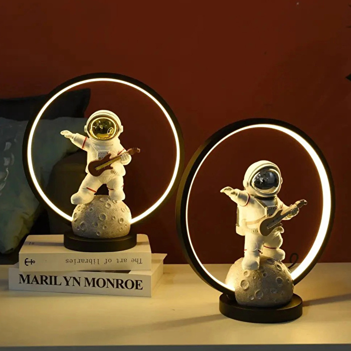 GIFTPOINT Usb Led Lamba Astronot 1/S