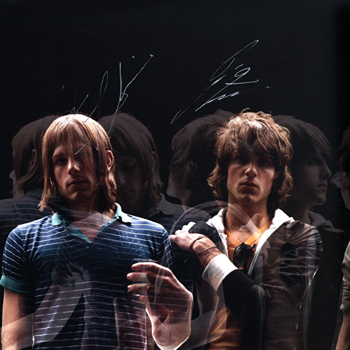 Kings Of Leon - Aha Shake Heartbreak