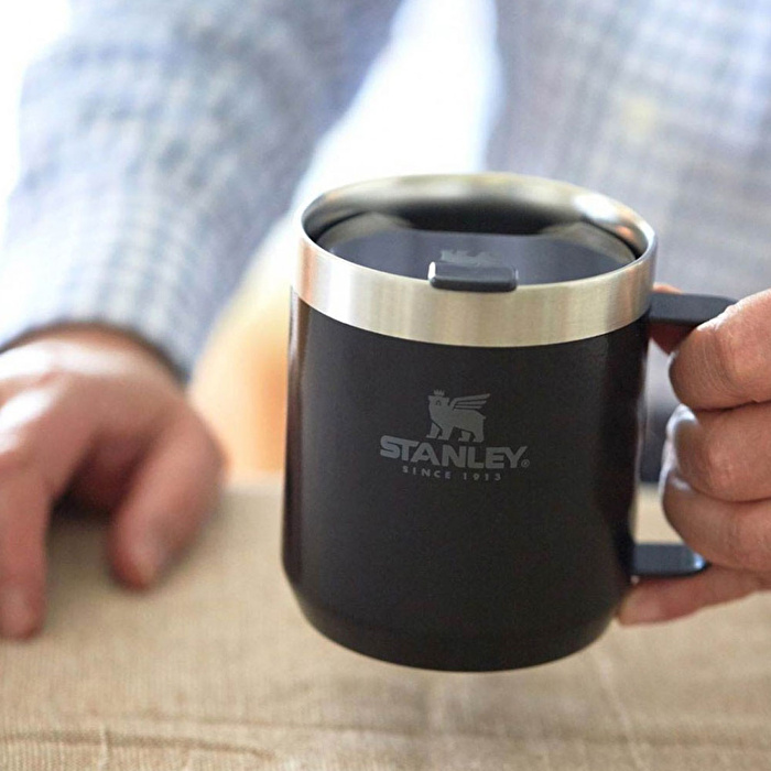 STANLEY 0.35L Classic Mug - Mat Siyah Klasik Kamp Bardağı