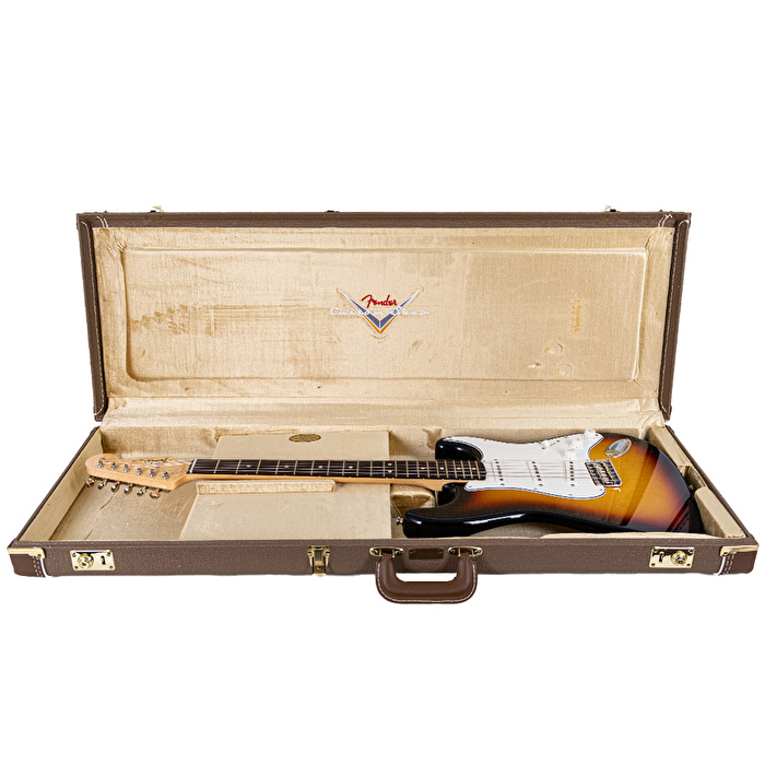 Fender Custom Shop 1963 Stratocaster NOS Gülağacı Klavye 3 Tone Sunburst Elektro Gitar